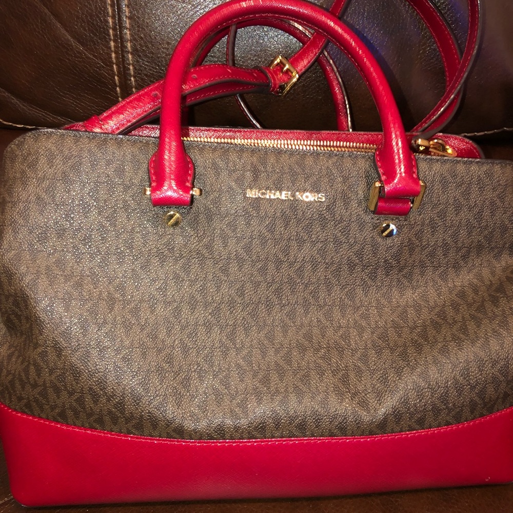 *Like brand new*Michael Kors Medium Kellen Satchel